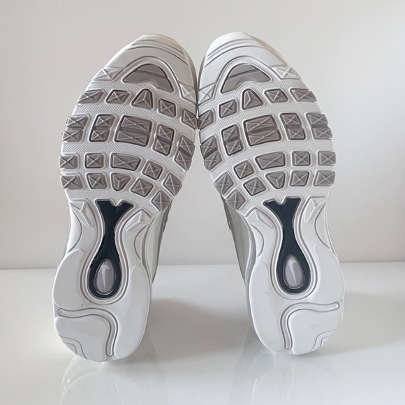 Nike Air Max - Picture 5 of 6